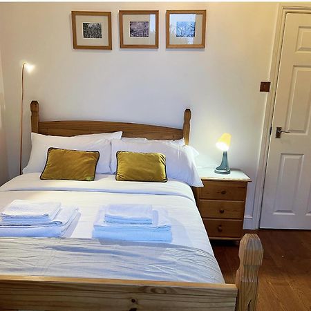 Lovely 2 Bedroom Garden Flat In Londres Exterior foto